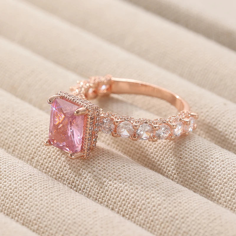 Amélie Blush Ring