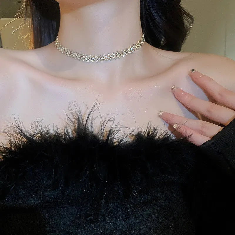 Étoile Crystal Choker